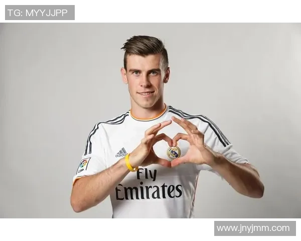 穿3号足球球衣的传奇球星及其辉煌职业生涯回顾