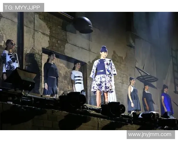 球星跨界挑战游泳足球竞技全新赛制震撼登场